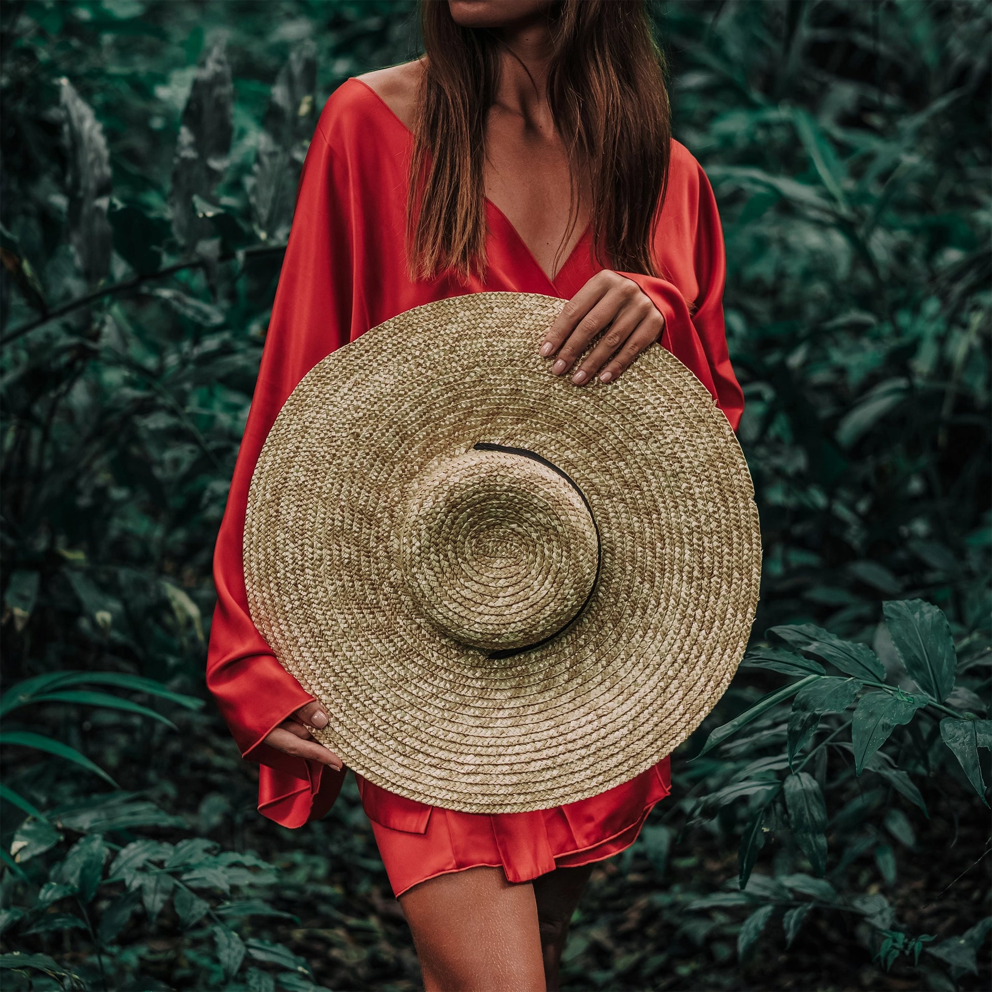 Moody Dark Forest Jungle. Lightroom Preset