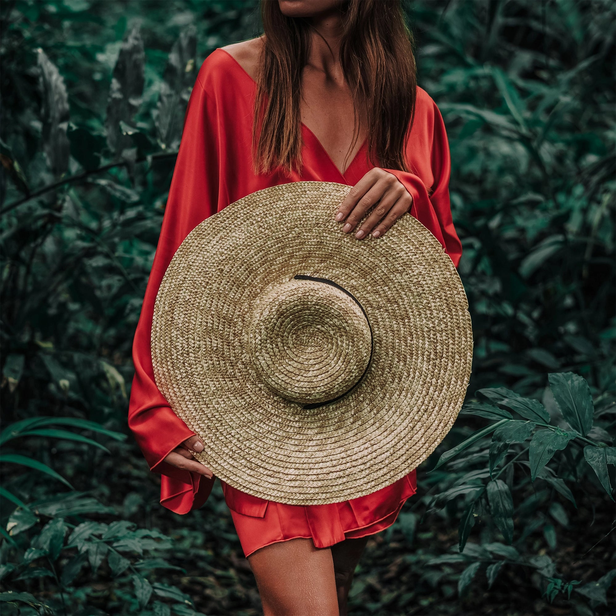 Moody Dark Forest Jungle. Lightroom Preset